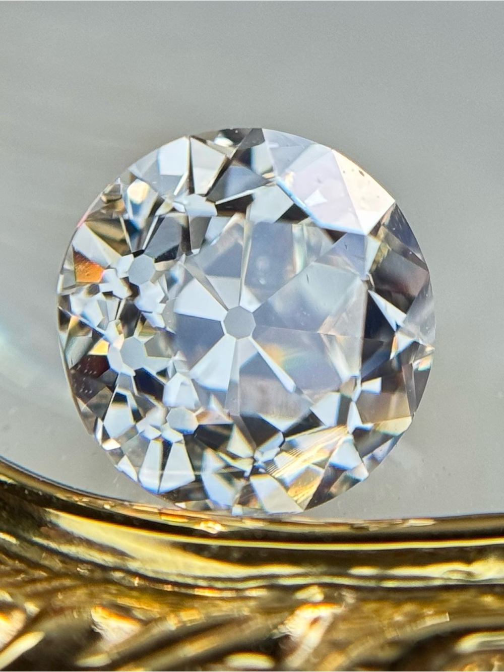 Natural 2.0 carat H SI1 Old European Cut Diamond IGI certified